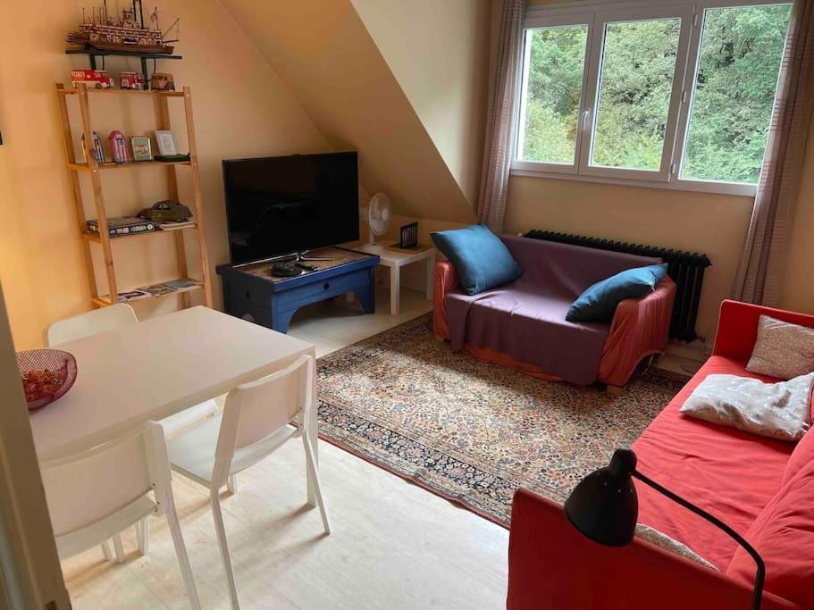 קמפר Appartement Spacieux 2 Chambres מראה חיצוני תמונה